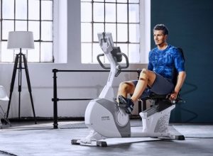 Ergómetro Reclinado Kettler R10 para entrenar con dolores articulares